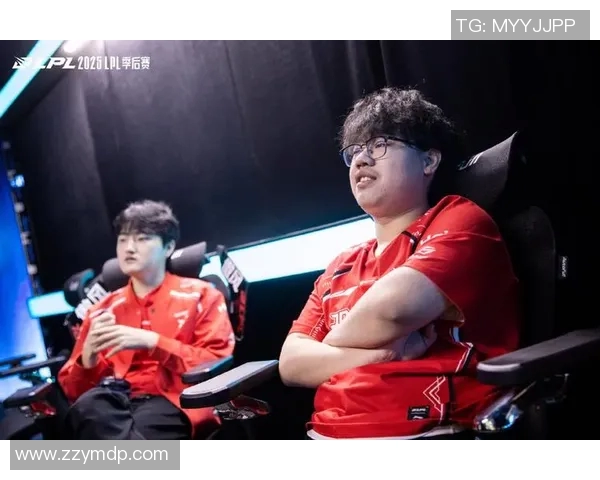 赛后分析:EDG与JDG在战术灵活性上的较量与启示